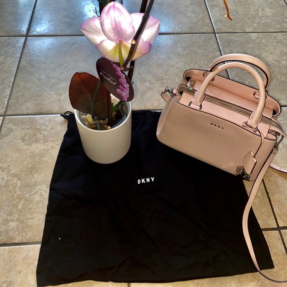 Handbag - Picture 4 of 5